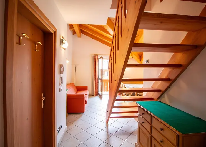 Apartman Elisa - *